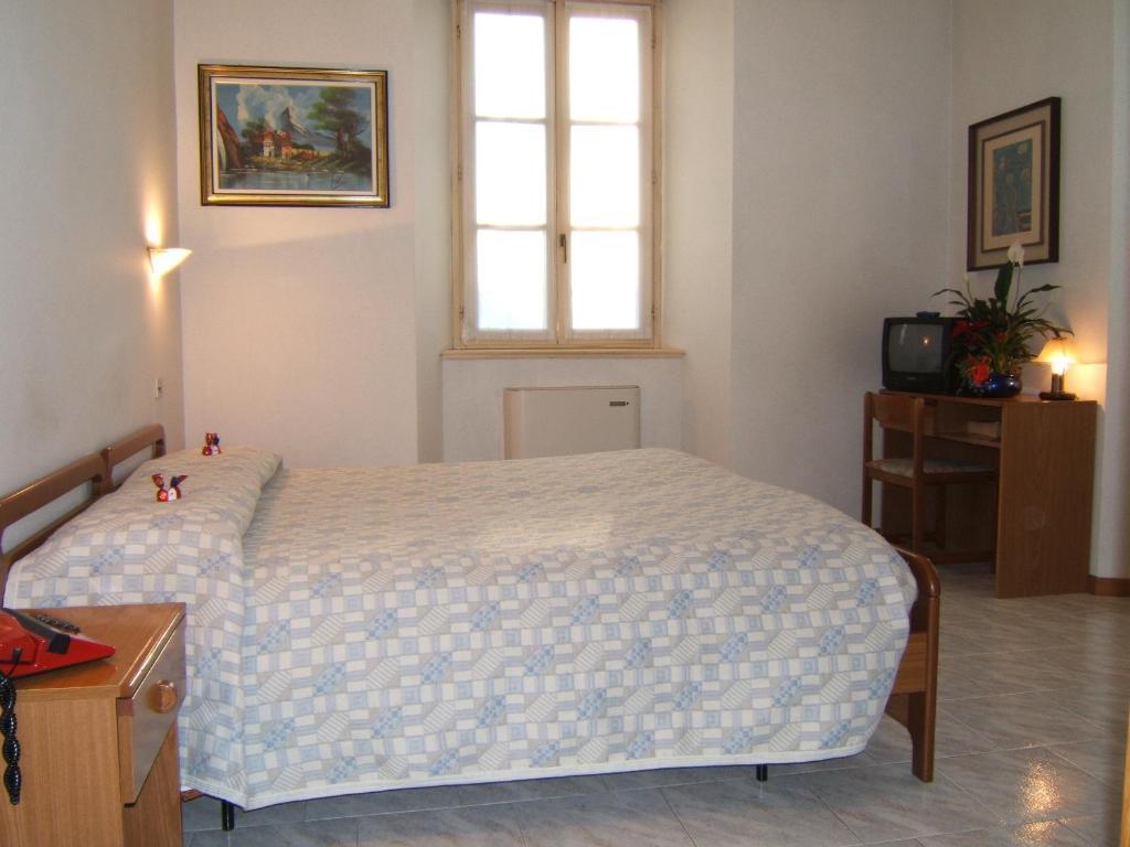 Albergo Ristorante Grigna Mandello del Lario Phòng bức ảnh