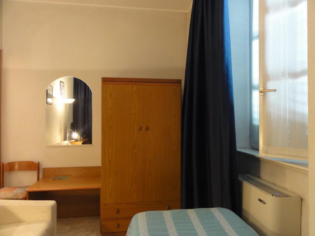 Albergo Ristorante Grigna Mandello del Lario Phòng bức ảnh