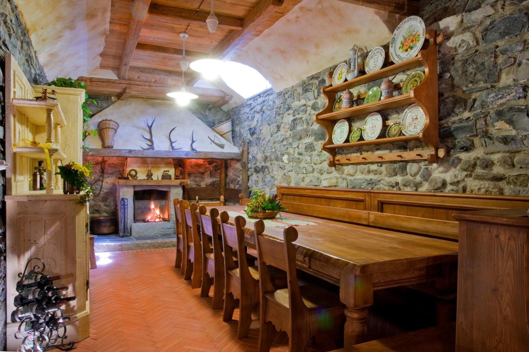 Albergo Ristorante Grigna Mandello del Lario Ngoại thất bức ảnh
